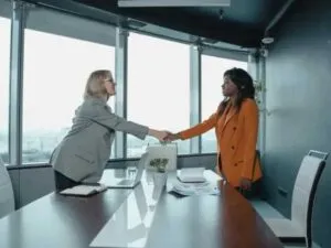 Leia mais sobre o artigo Confiança é Decisão: Aprenda a Dar o Primeiro Passo